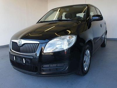 Schwarz Gebraucht 2008 Skoda Fabia Ambiente Limousine | 3.900 € (Etwas zu teuer)
