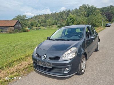 Renault Clio II