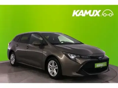 Używany Toyota Corolla Active 122 KM (89 kW) 2021 Brązowy Kombi