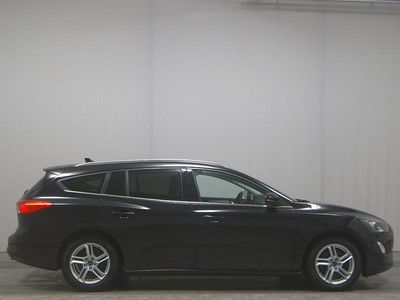 Gebraucht Ford Focus Cool & Connect 150 PS (110 kW) 2022 Obsidian schwarz metallic Kombi