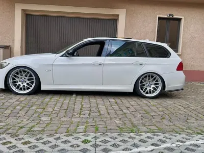 Usata BMW 335 Performance 326 CV (239 kW) 2011 Bianco Station wagon