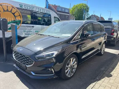 Gebraucht Ford S-MAX Vignale 190 PS (139 kW) 2022 Schwarz Van / Kleinbus