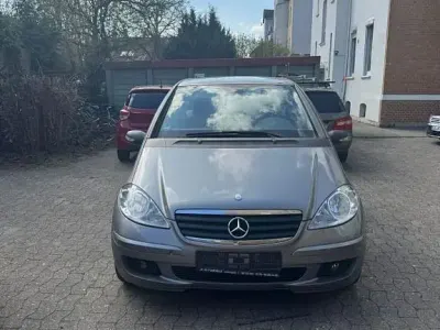 Gebraucht Mercedes A160 Classic 82 PS (60 kW) 2006 Silber Limousine
