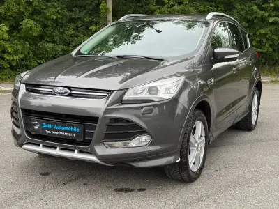 Gebraucht Ford Kuga Individual 179 PS (131 kW) 2015 SUV
