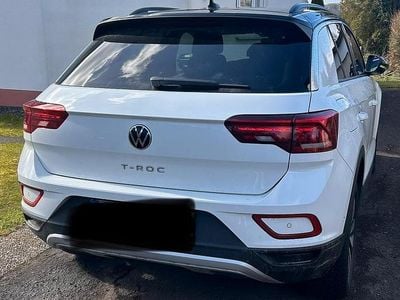 Gebraucht VW T-Roc Move 150 PS (110 kW) 2023 Weiß SUV
