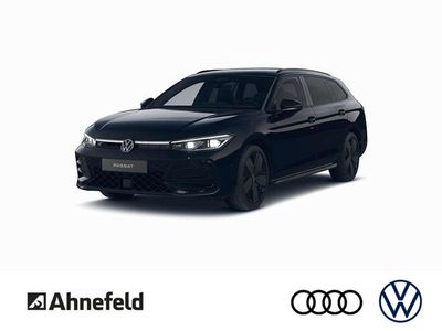 Gebraucht VW Passat R-line 150 PS (110 kW) 2026 Grenadillschwarz Kombi
