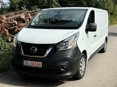 Nissan NV300