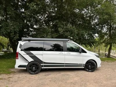 Gebraucht Mercedes V300 Marco Polo 239 PS (175 kW) 2021 Weiß Van / Kleinbus