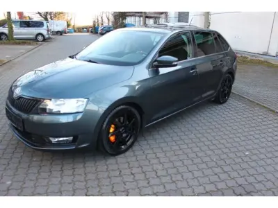 Gebraucht Skoda Rapid Ambition 110 PS (80 kW) 2018 Grau (metallic) Kleinwagen