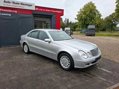 Mercedes E200