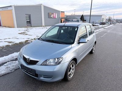 Blau Gebraucht 2005 Mazda 2 Limousine | 3.499 € (Etwas zu teuer)