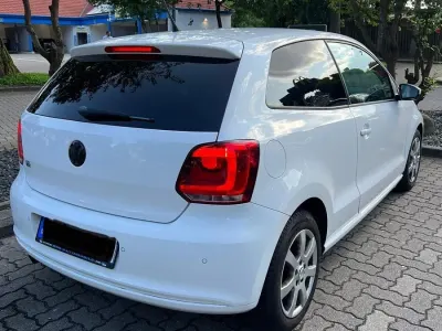 Gebraucht VW Polo 85 PS (62 kW) 2010 Weiß Kleinwagen