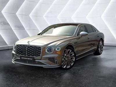 Usata Bentley Flying Spur Mulliner 793 CV (583 kW) 2025 Argento Berlina