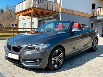 Gebraucht BMW 220 Sport Line 190 PS (139 kW) 2015 Grau Cabrio