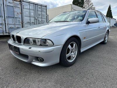 Gebraucht BMW 525 Sport Line 163 PS (119 kW) 2003 Silber Kombi