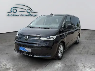 Gebraucht VW T7 Basis 150 PS (110 kW) 2024 Deep black Van