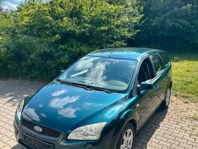 Gebraucht Ford Focus 101 PS (74 kW) 2007 Grün Kombi