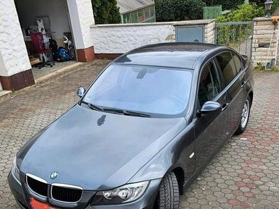 Gebraucht BMW 320 150 PS (110 kW) 2008 Grau Limousine