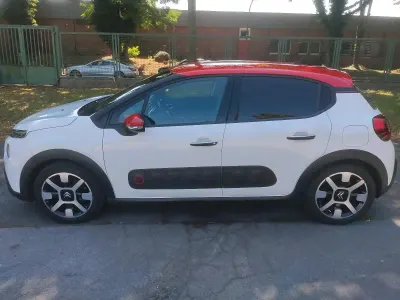 Gebraucht Citroën C3 Shine 82 PS (60 kW) 2018 Weiß Kleinwagen