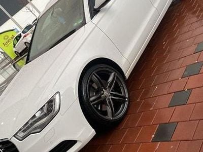 Gebraucht Audi A6 Sport 190 PS (139 kW) 2014 Weiß Kombi