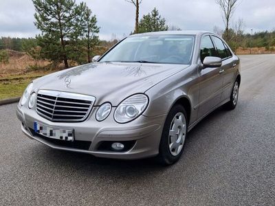 Mercedes E200
