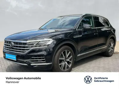 Gebraucht VW Touareg Elegance 286 PS (210 kW) 2021 Deep black perleffekt SUV