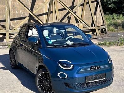 Gebraucht Fiat 500e La Prima 86 kW (118 PS) 2022 Grün Cabrio