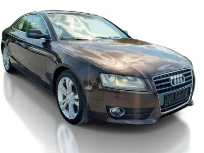 Gebraucht Audi A5 Sport 160 PS (117 kW) 2011 Braun Coupé