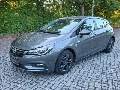Gebraucht Opel Astra 150 PS (110 kW) 2019 Grau Limousine