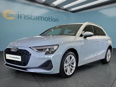 Gebraucht Audi A3 Sportback 150 PS (110 kW) 2026 Grau Kleinwagen