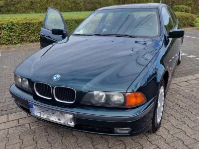 Gebraucht BMW 523 170 PS (125 kW) 1996 Grün Limousine