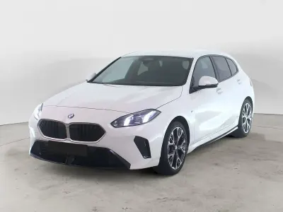 Gebraucht BMW 120 M Sport 163 PS (119 kW) 2025 Alpinweiss Kleinwagen