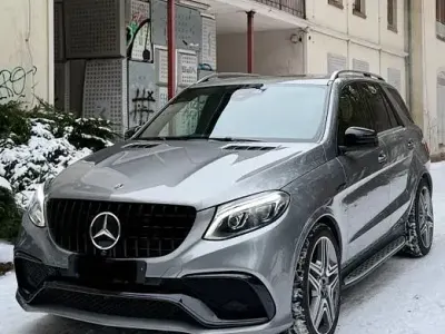 Gebraucht Mercedes GLE63 AMG AMG 557 PS (409 kW) 2016 Grau SUV