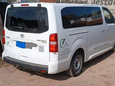 Gebraucht Toyota Proace Team 177 PS (130 kW) 2022 Weiß Van / Kleinbus