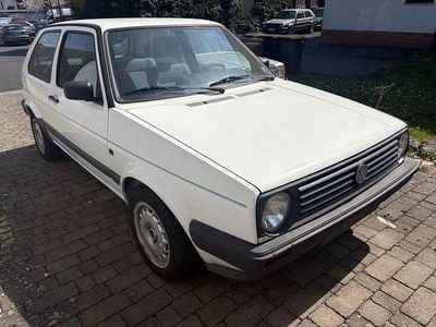 Second-hand VW Golf II 69 CP (50 kW) 1989 Alb Hatchback