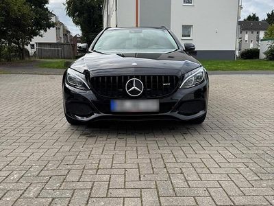 Gebraucht Mercedes C220 170 PS (125 kW) 2016 Schwarz Kombi