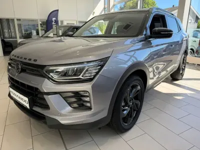 Neu KGM Korando 163 PS (119 kW) 2026 Iron metal SUV