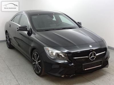 Gebraucht Mercedes CLA180 122 PS (89 kW) 2015 Schwarz metallic Limousine