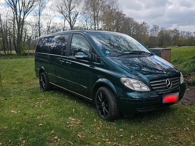 Usata Mercedes Viano 150 CV (110 kW) 2006 Verde Monovolume