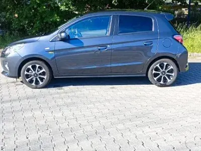 Gebraucht Mitsubishi Space Star Select+ 71 PS (52 kW) 2025 Grau Kleinwagen