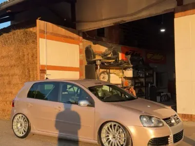 Gebraucht VW Golf V R 250 PS (183 kW) 2008 Beige Kleinwagen