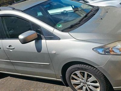 Begagnad Mazda 5 146 HK (107 kW) 2006 Silver Minibuss