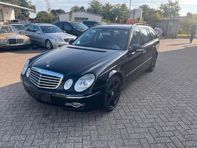 Mercedes E320