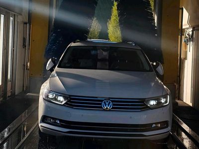 Second-hand VW Passat Highline 190 CP (139 kW) 2016 Alb Break