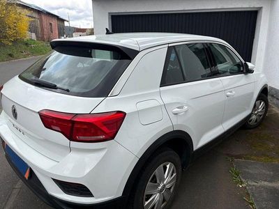 Gebraucht VW T-Roc IQ Drive 116 PS (85 kW) 2019 Weiß SUV