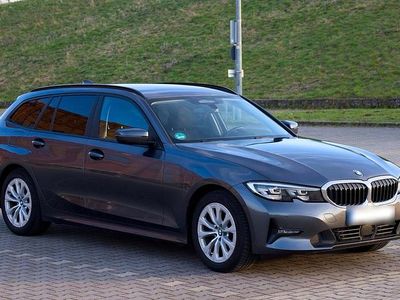 Gebraucht BMW 320e 190 PS (139 kW) 2020 Grau Kombi