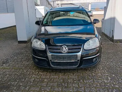 Usata VW Golf VI 140 CV (102 kW) 2009 Nero Utilitaria