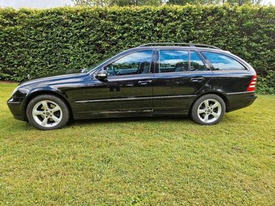 Mercedes C220