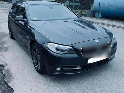 Grau Gebraucht 2015 BMW 530 Kombi | 9.400 € (Guter Preis)