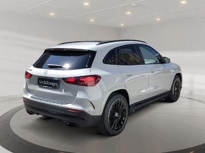 Gebraucht Mercedes GLA200 AMG line 163 PS (119 kW) 2025 SUV
